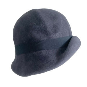 Victor Osborne Tri Ridge Cloche Hat Sz Medium Gray Velour Felt Grosgrain Ribbon